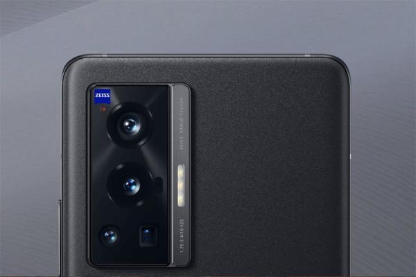 افشای مشخصات دو گوشی از سری ویوو X80